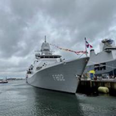 Zr.Ms. De Zeven Provinciën (F802)