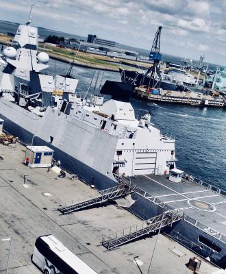 Zr.Ms. Evertsen (F805)