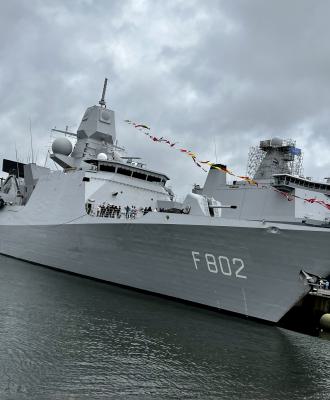 Zr.Ms. De Zeven Provinciën (F802)