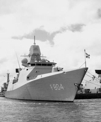 Zr.Ms. De Ruyter (F804)